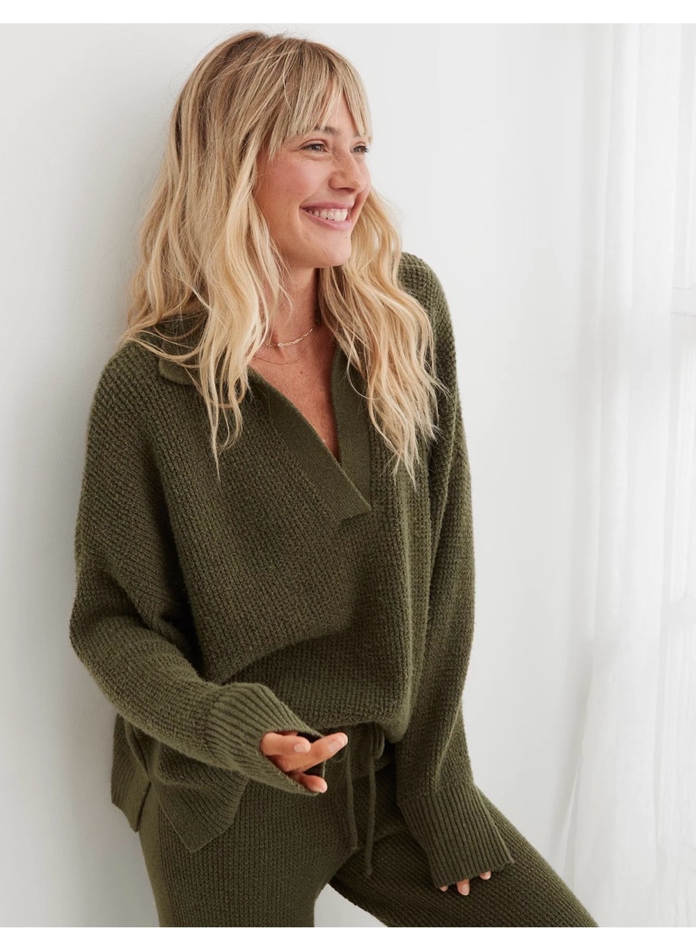 Aerie Women's Olive V-Neck Collared Knit Sweater Size XS/TP